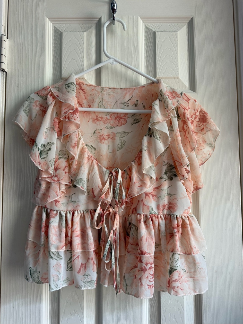 H&M Peach Floral Ruffle Tie-Front Blouse